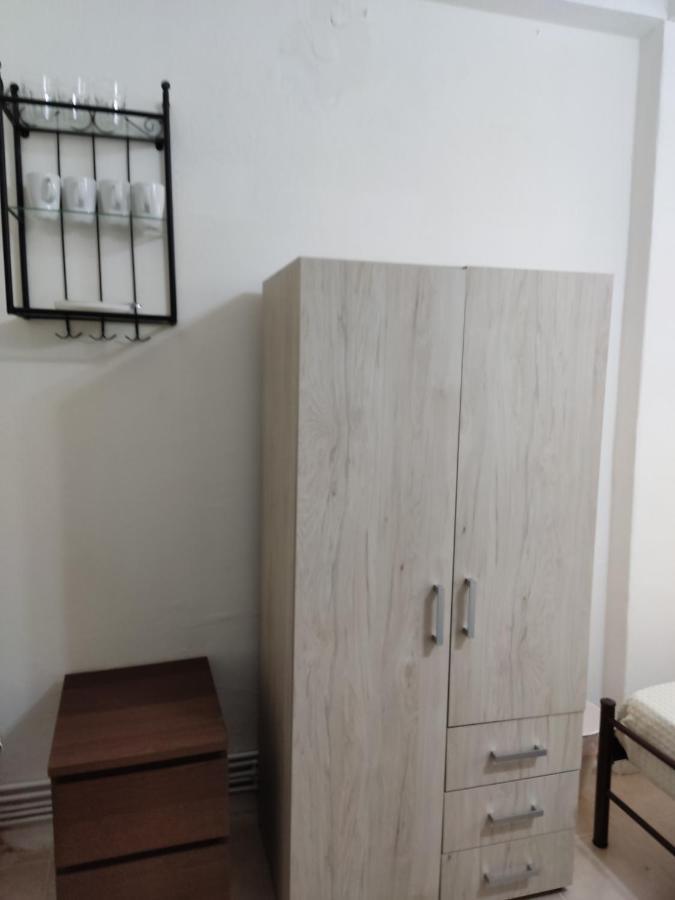 Ferienwohnung Pure Urban Metro Kato Patisia Athen Exterior foto
